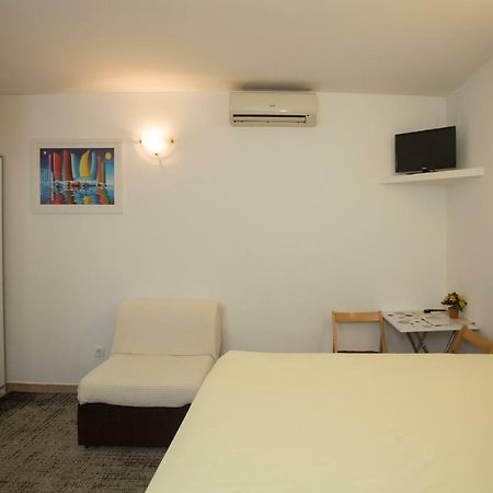 Room Dioklecijan Split Bagian luar foto