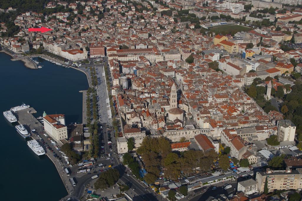 Room Dioklecijan Split Bagian luar foto